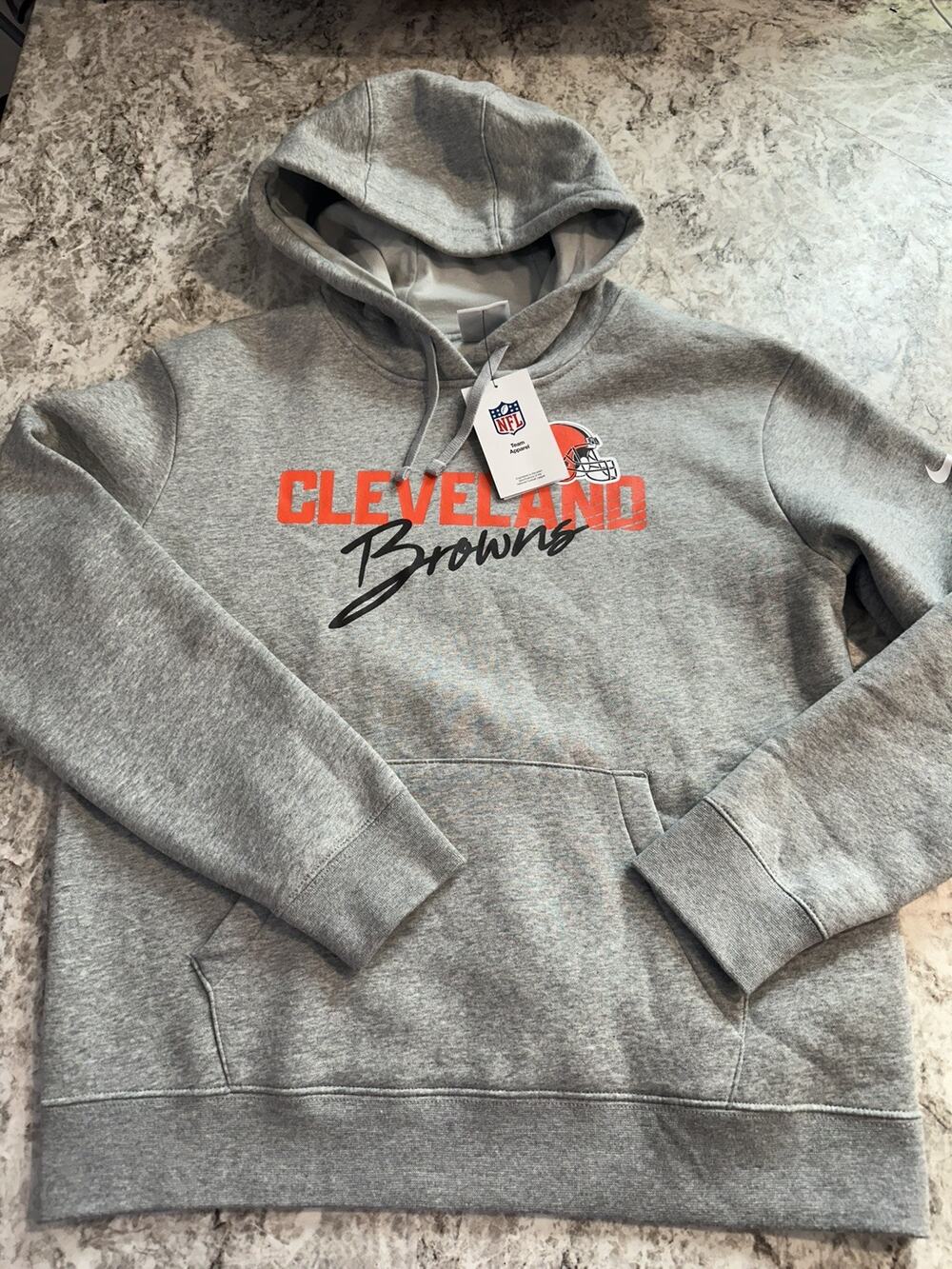 NWT Women’s Nike Cleveland Browns Wordmark Club Fleece Hoodie Medium Grey